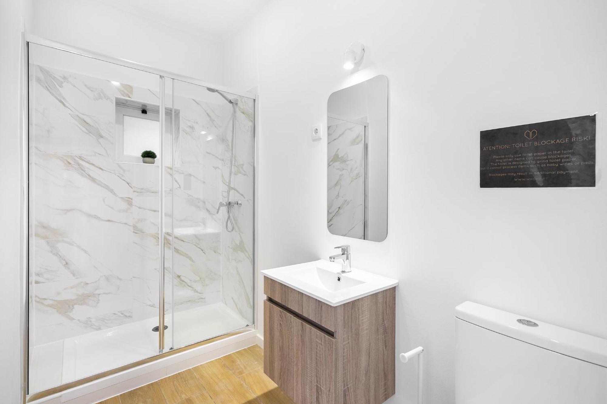 Whome Smart Living Hub, Designer Spaces For Digital Nomads & Remote Workers Casa de hóspedes